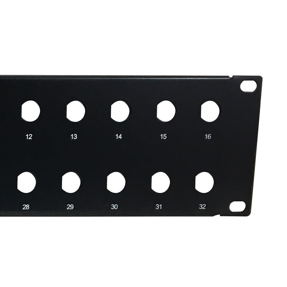 32-port BNC patch panel, 19 inch rackmount 2U - unloaded – Generic – Unloaded Patch Panels (photo 2)
